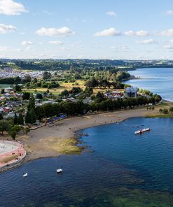 Alternative view of Vuelta al Lago Llanquihue