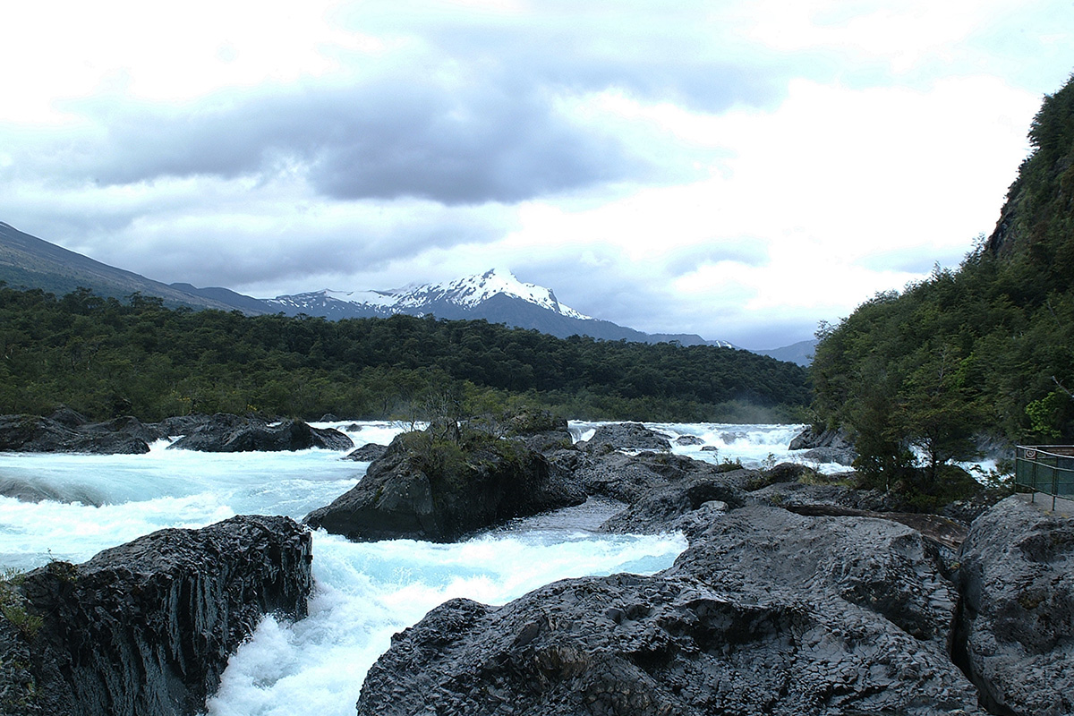 Volcán Osorno & Saltos de Petrohué