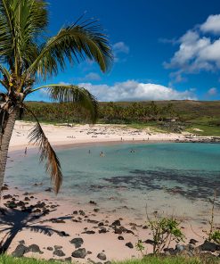 Alternative view of Anakena – Costa Este de Rapa Nui